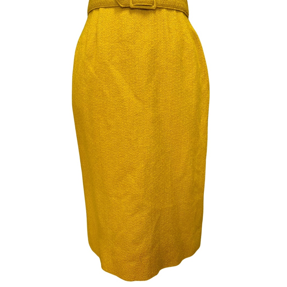 Vintage Chic Mustard Dress and Jacket Ensemble with Matching Belt - Picture 5 of 16